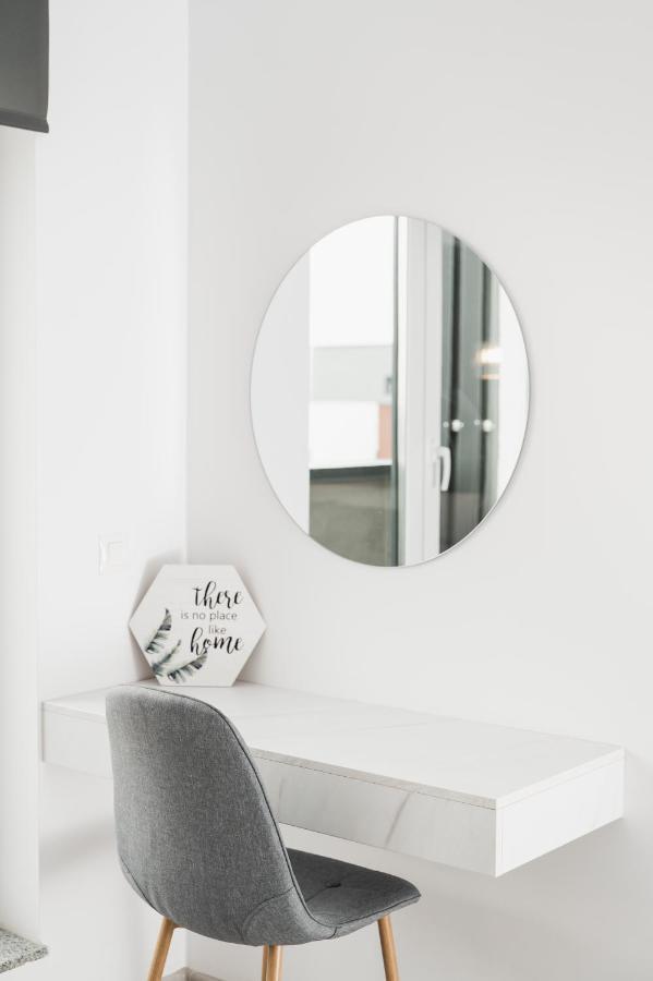 Skylark - Zurich Studio With Terrace & Mountain View Braşov Dış mekan fotoğraf