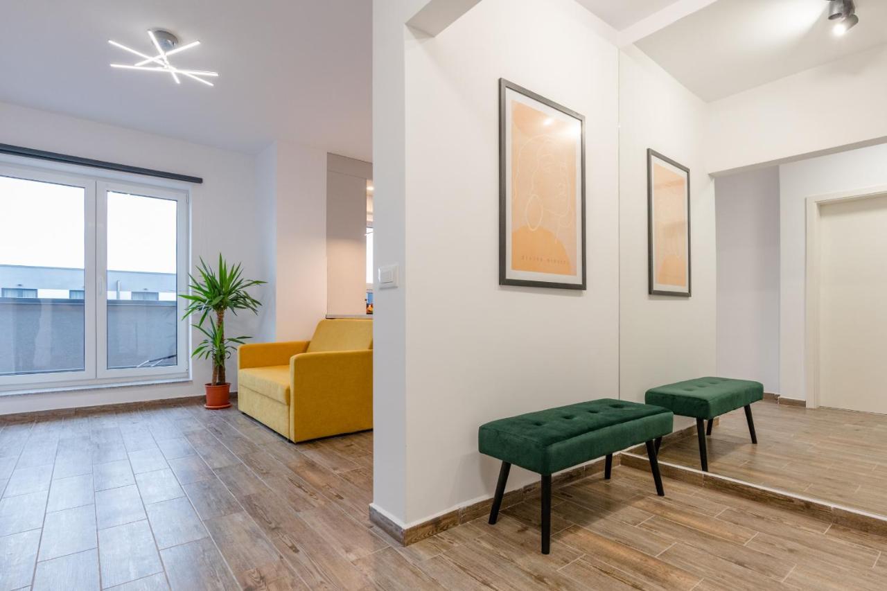 Skylark - Zurich Studio With Terrace & Mountain View Braşov Dış mekan fotoğraf